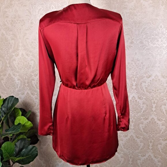 Zara Size Medium Red Satin Wrap Dress V-Neck Long Sleeve Button Details Holiday - Picture 6 of 14